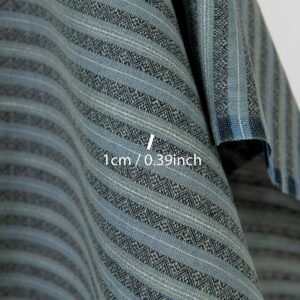 Lin- og bomullsstoff med blå og grønne mønstrede striper