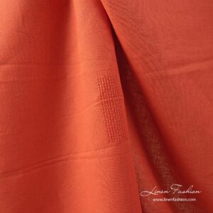 Flammerødt lin-bomullsstoff med hullmønster-rektangler