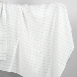 Vasket lin-bomullsstoff hvitt med himmelblå striper 5 Washed linen cotton fabric white with sky blue stripes product photo