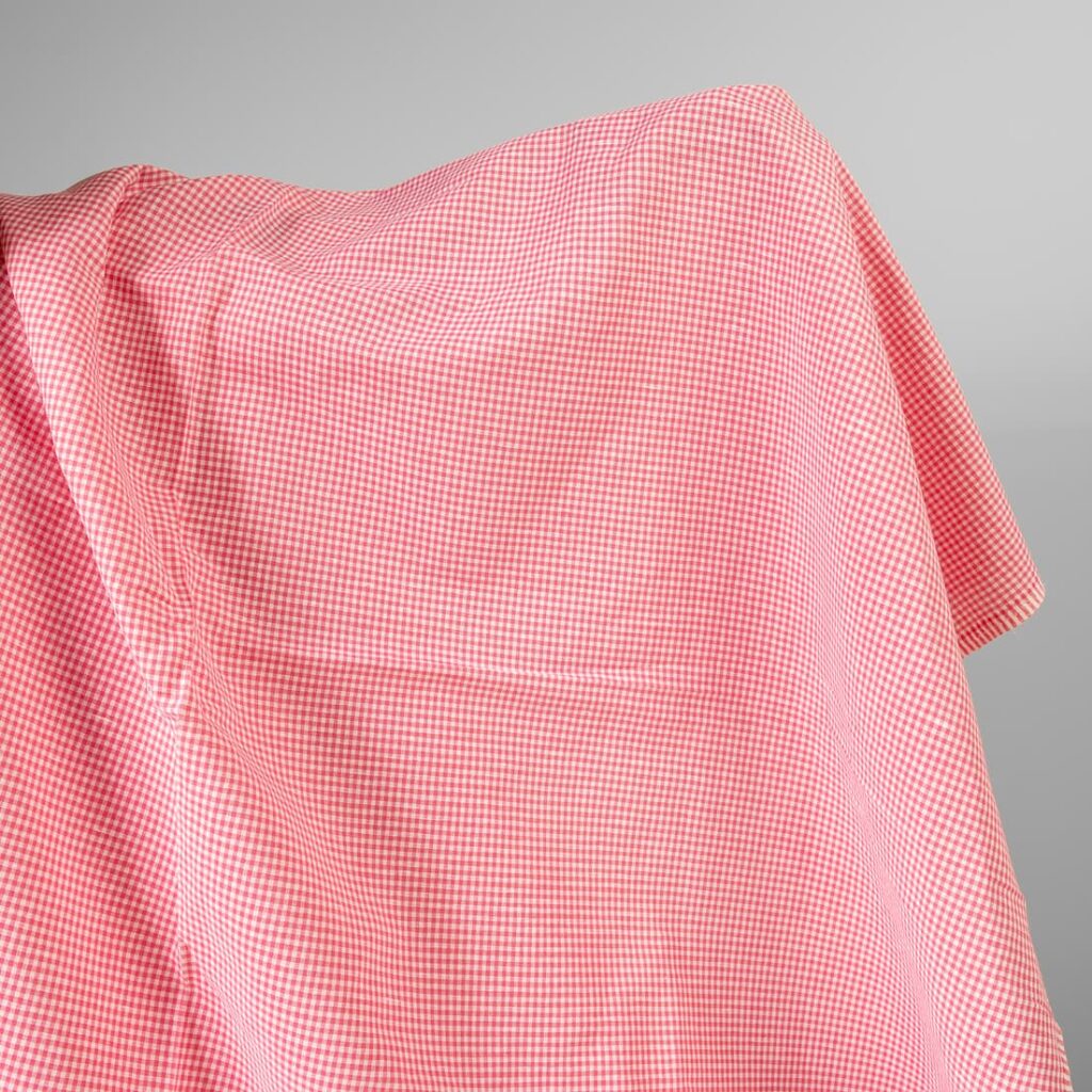 Linen cotton fabric in bright pink checks