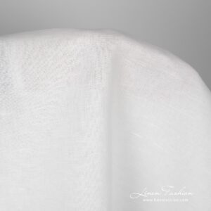 Wide lightweight, plainly-woven off-white linen / cotton fabric
