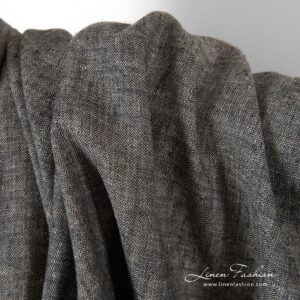 Fiskebeinsmønstret linstoff i svart og naturlig lin 9 Linen fabric in herringbone pattern
