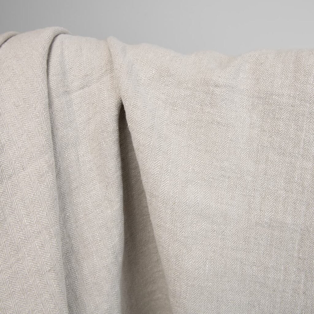 Kraftig vasket linstoff fiskebein beige 2 linen washed herringbone beige fabric, heavy