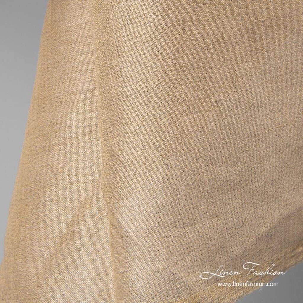 Naturlig grått skinnende linstoff 3 Shiny linen fabric, natural with gold lurex