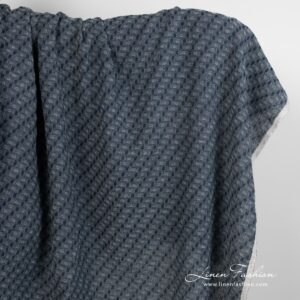 Blåsvart lin-ullstoff vasket 5 Bluish black linen wool fabric