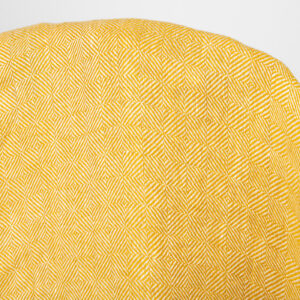 Gult mønstret kyperrutet linstoff vasket