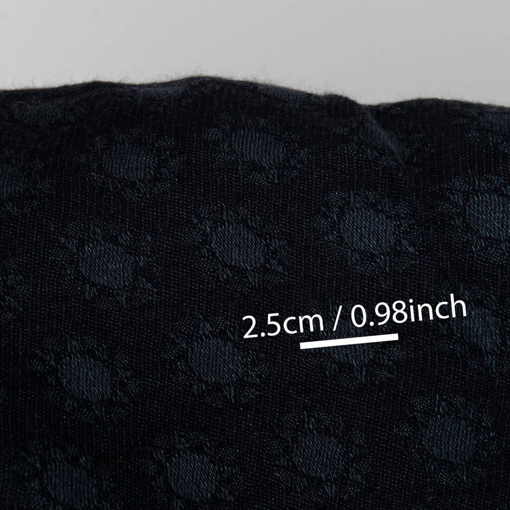 Svart vasket jacquard-stoff 3 Black linen wool fabric, with sun pattern
