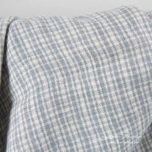 Lin-ullstoff i grå ruter vasket 9 Lin-ullstoff i grå ruter vasket