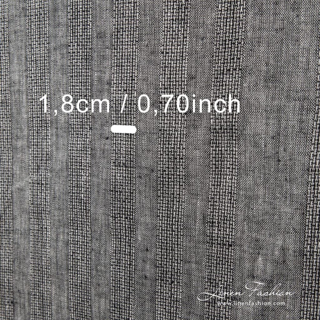 Svartgrått linstoff med gjennombrutte striper 3 Azure striped linen fabric in black grey.