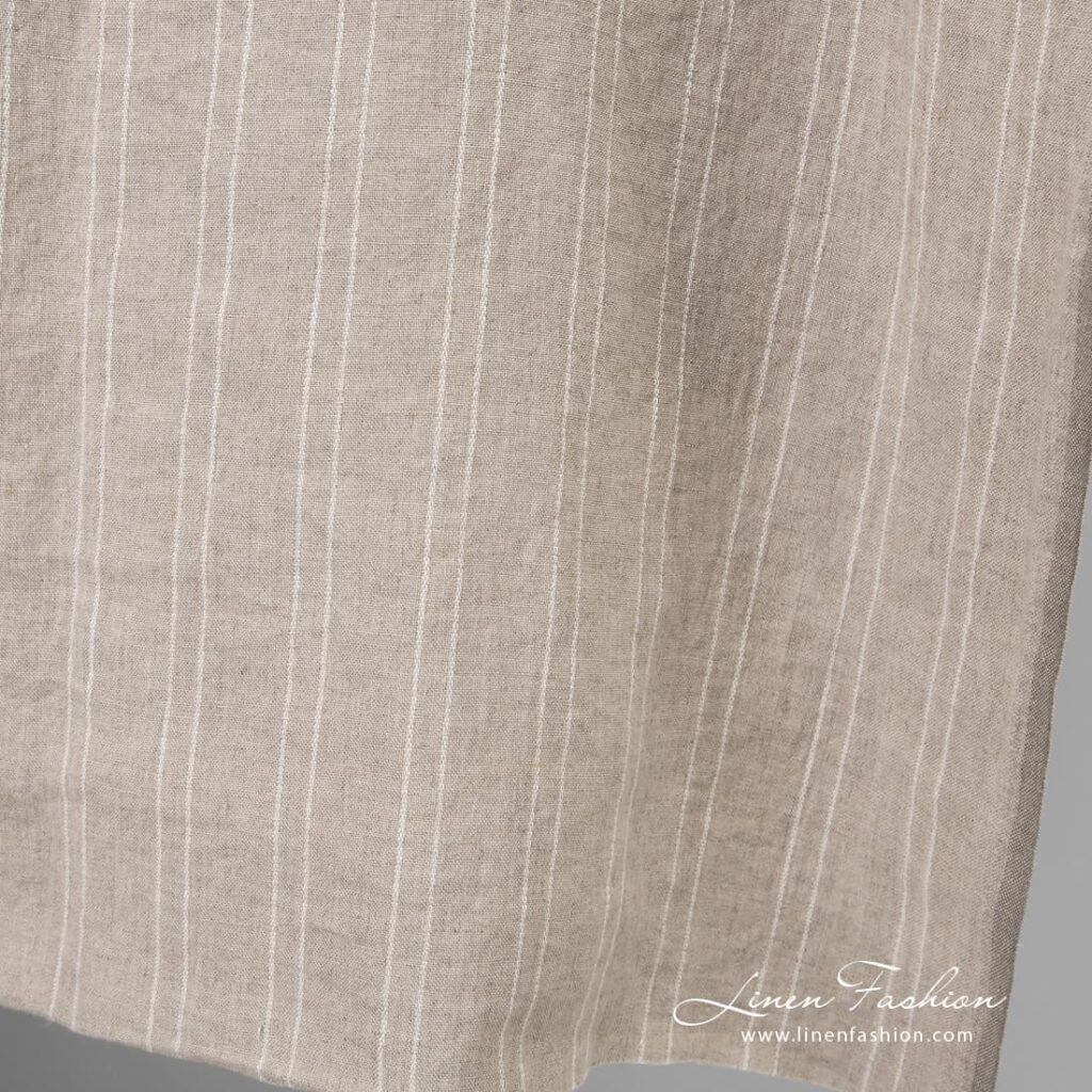 Naturlig linstoff i striper, vasket 4 Natural color linen fabric in stripes, high quality, washed