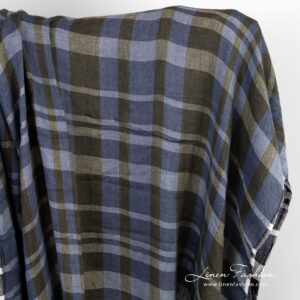 Linstoff i blå og grønne ruter vasket 9 Linen fabric in blue and green checks