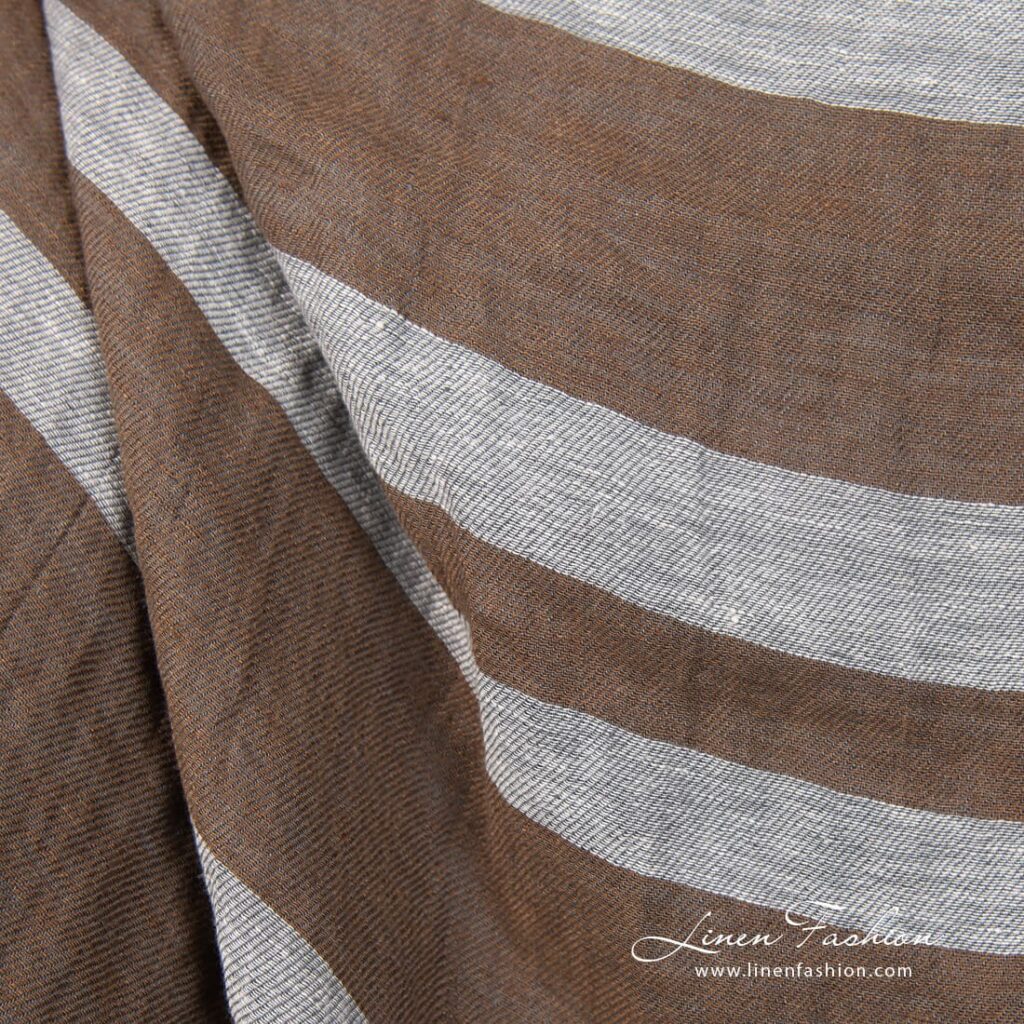 Linstoff i fiolette og brune striper vasket 4 Linen fabric in violet and brown stripes, perfect for clothes and home textile