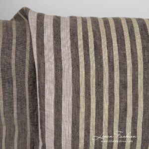 Vasket flerfarget linstoff med striper 10 Multicolored linen fabric with stripes