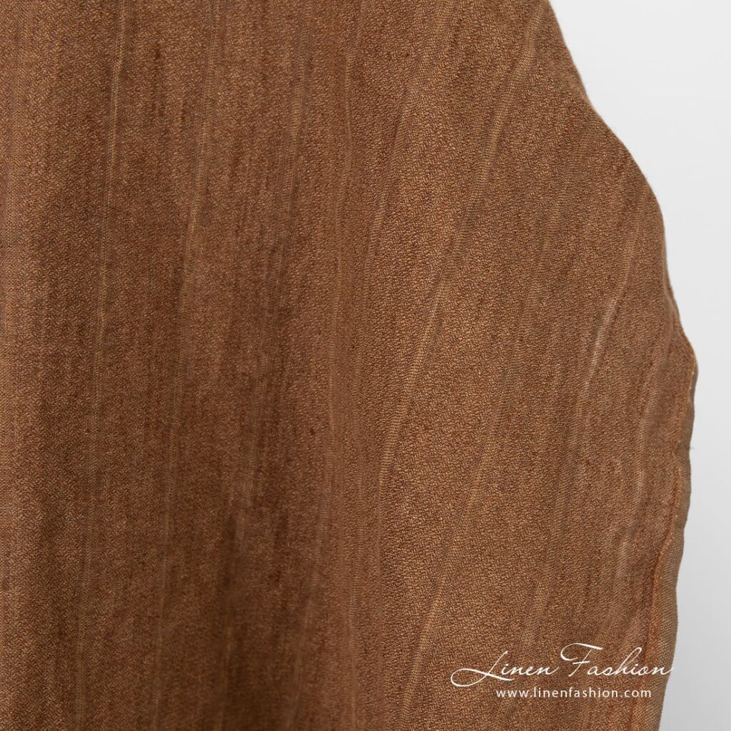 Vasket stripet linstoff brun 3 Striped linen fabric in brown color, washed