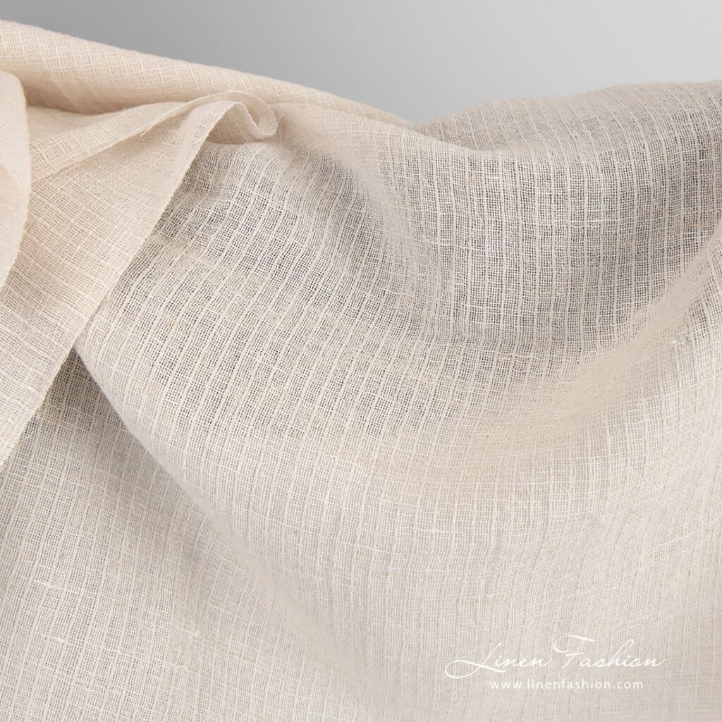 Gjennomsiktig beige vasket lin-bomullsstoff 3 Beige linen cotton fabric in stripes
