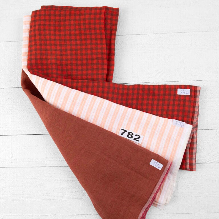 Linen Fabric Cuts, Set No. 782