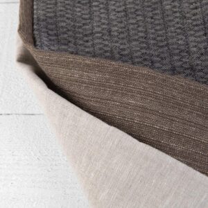 Linstoffstykker, sett nr. 857 12 Linen Fabric Cuts, Set No. 857