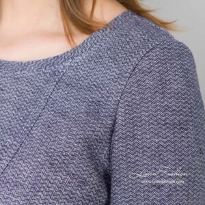 Linen-cotton blue dress.