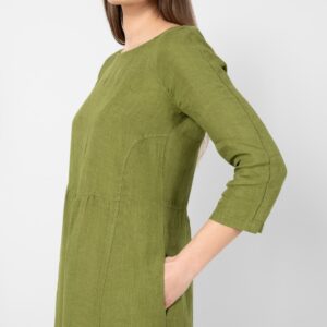 Green linen dress, with pockets