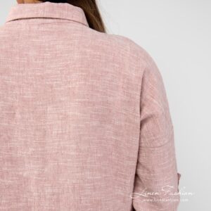 Brownish dress of linen-cotton.