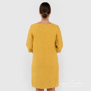 Yellow dress of 100% linen fabric.