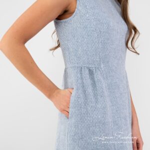 Blue linen dress with pockets
