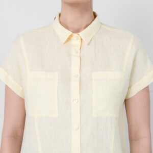 Light yellow linen shirt, two front pockets