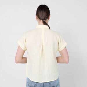 Light yellow linen shirt, short sleeves