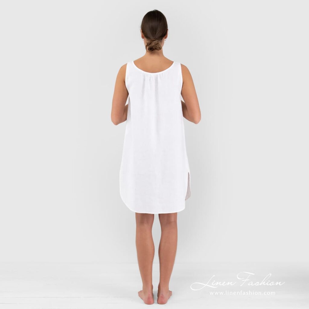 BAHAMA Nattkjole hvit 6 BAHAMA white linen nightgown back side