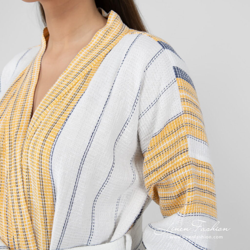 KORA Badekåpe hvitstripet 4 striped bathrobe linen cotton, yellow blue stripes.