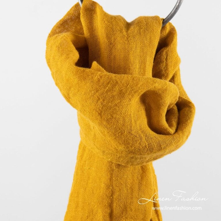 Yellow linen shawl, Fino.