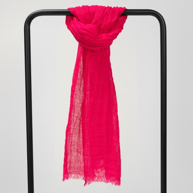 cyclamen linen shawl