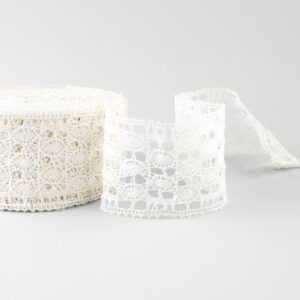 Linen lace off-white No. 71