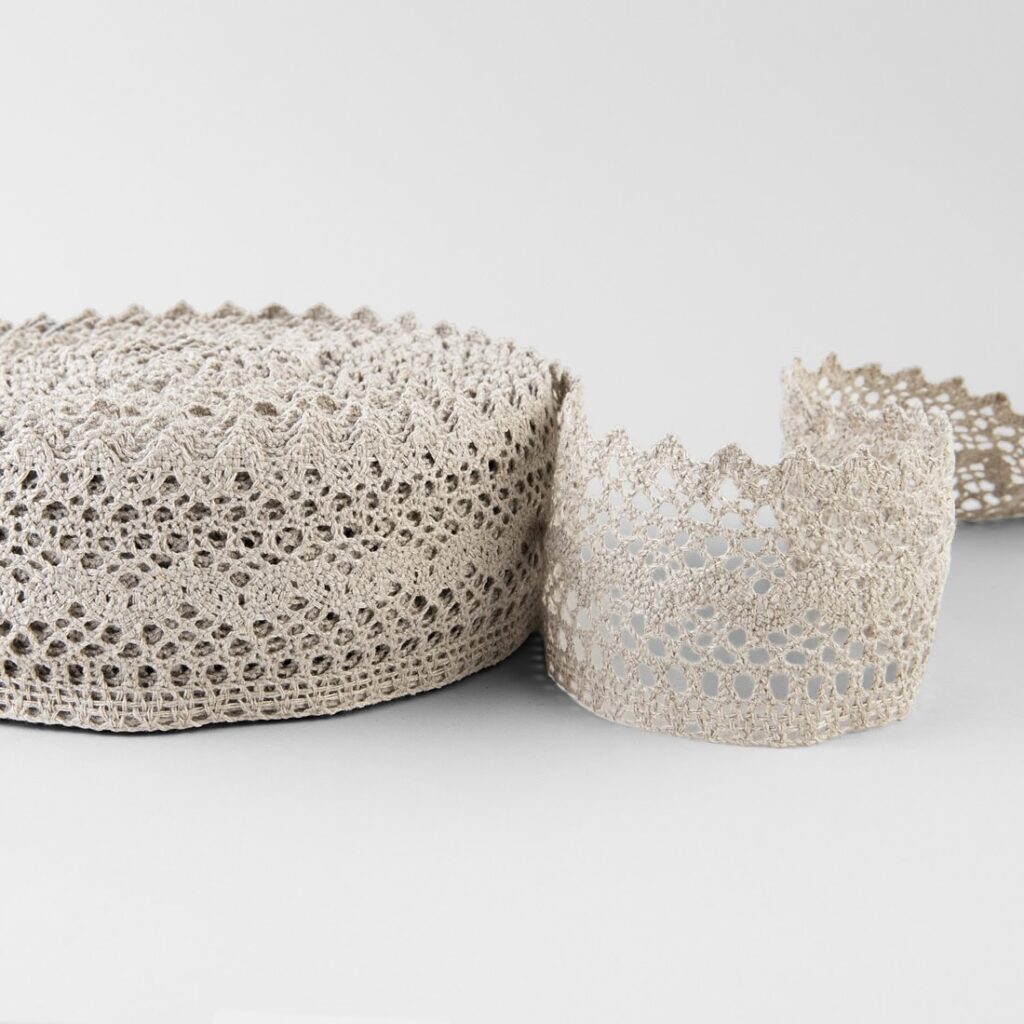 Linen lace natural No. 79