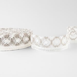 Linen lace white and natural No. 95