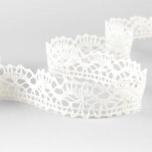 Linen lace off-white No. 99, 1.7cm width