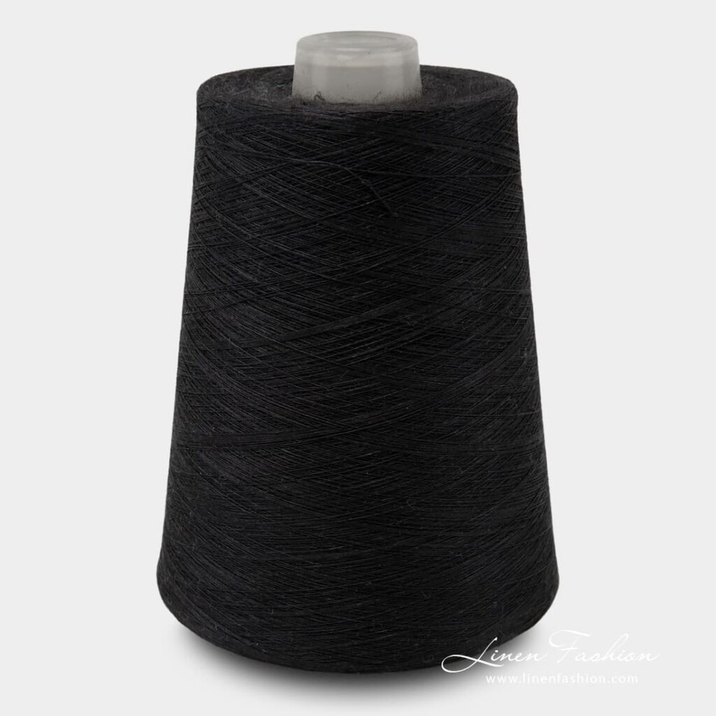 Linen yarns in black color