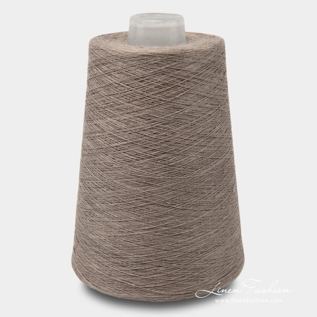 Linen yarns in greyish brown color - 11(32)