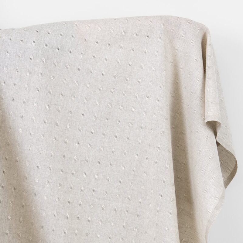 Lin-bomullsstoff beige med hullmønster 4 Linen cotton fabric beige with openwork pattern